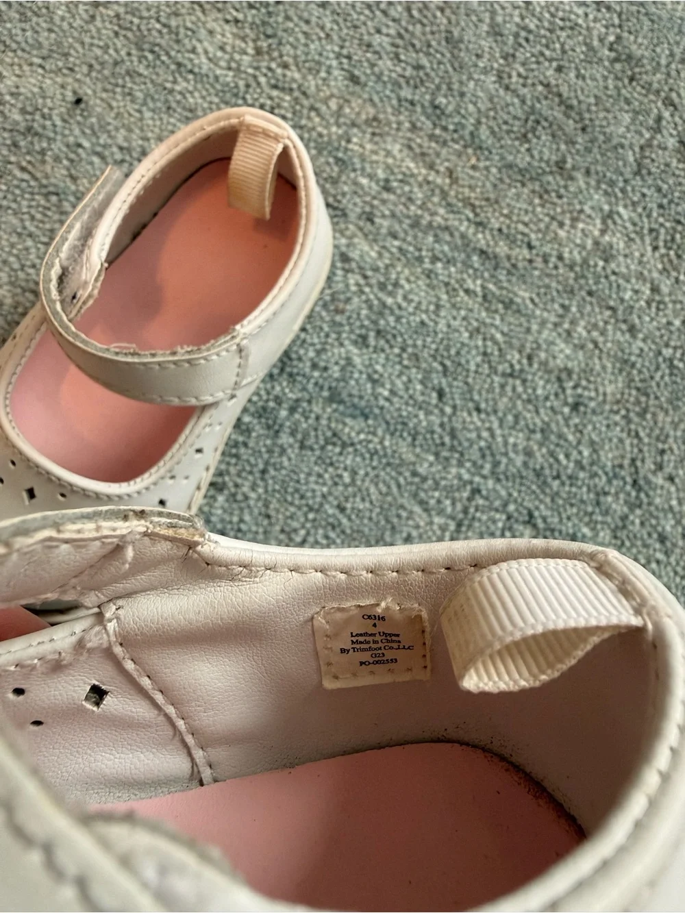 Girls White Mary Jane Dress Shoes with Cutout Detail